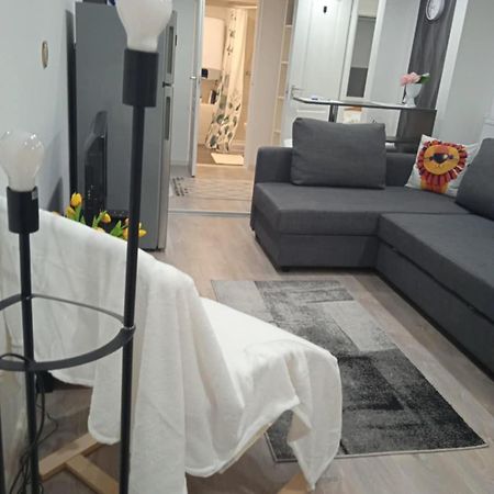Dobozi Apartman Ντέμπρετσεν Εξωτερικό φωτογραφία