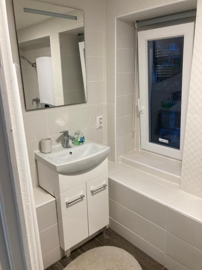 Dobozi Apartman Ντέμπρετσεν Εξωτερικό φωτογραφία